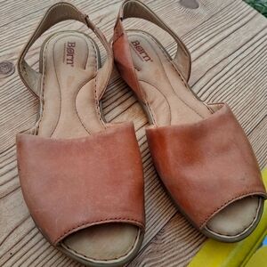 Born Women's Brown Leather Sandals